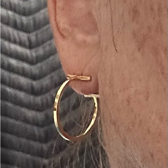 Tiffany & Co T-Hoop Yellow Gold Earrings - Picture 7 of 7